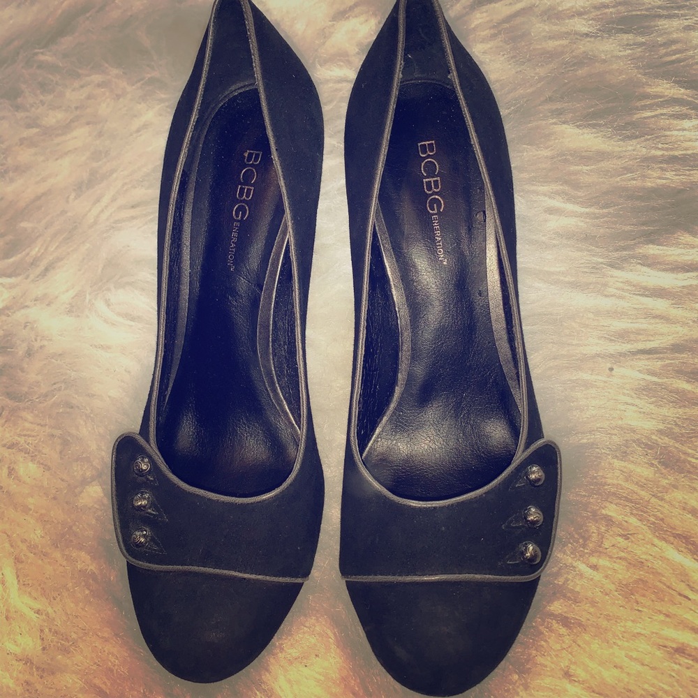 BCBG wedges